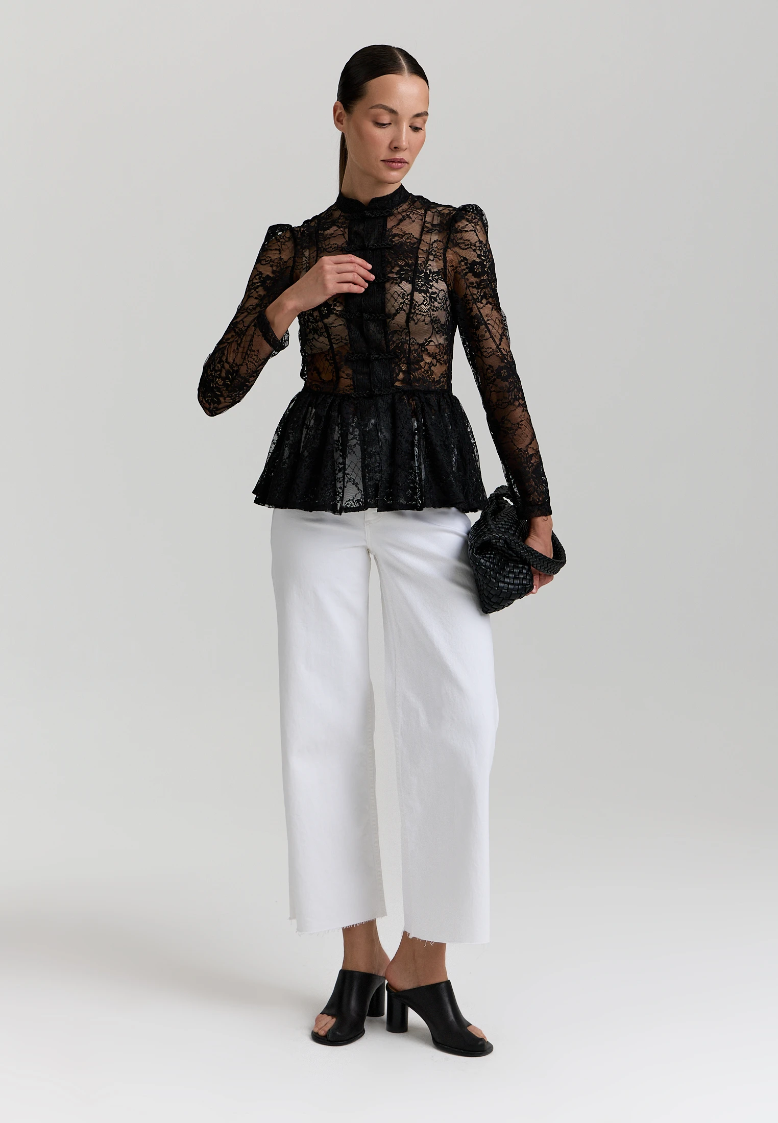 Lace Peplum Blouse — Чёрный