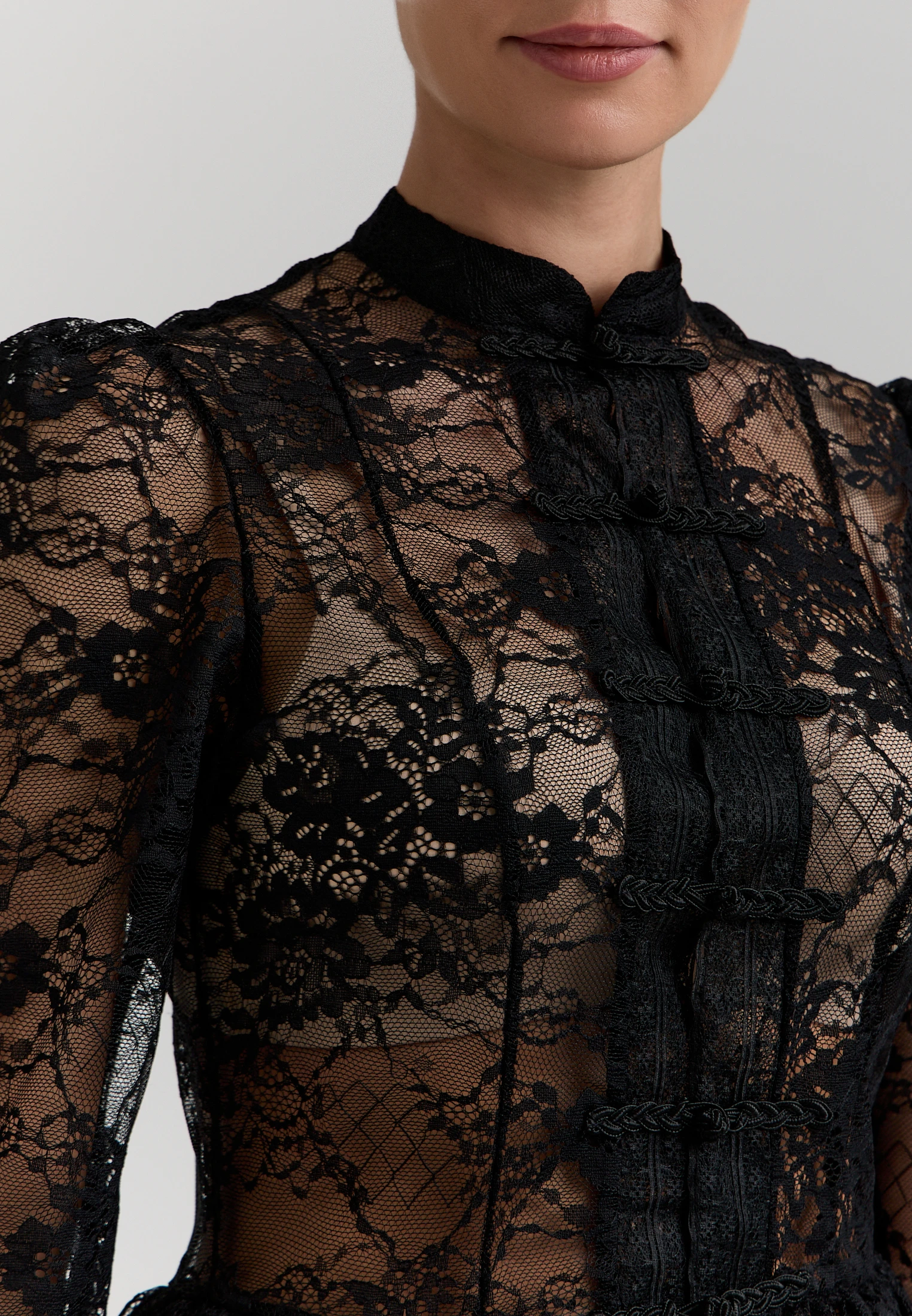 Lace Peplum Blouse — Чёрный