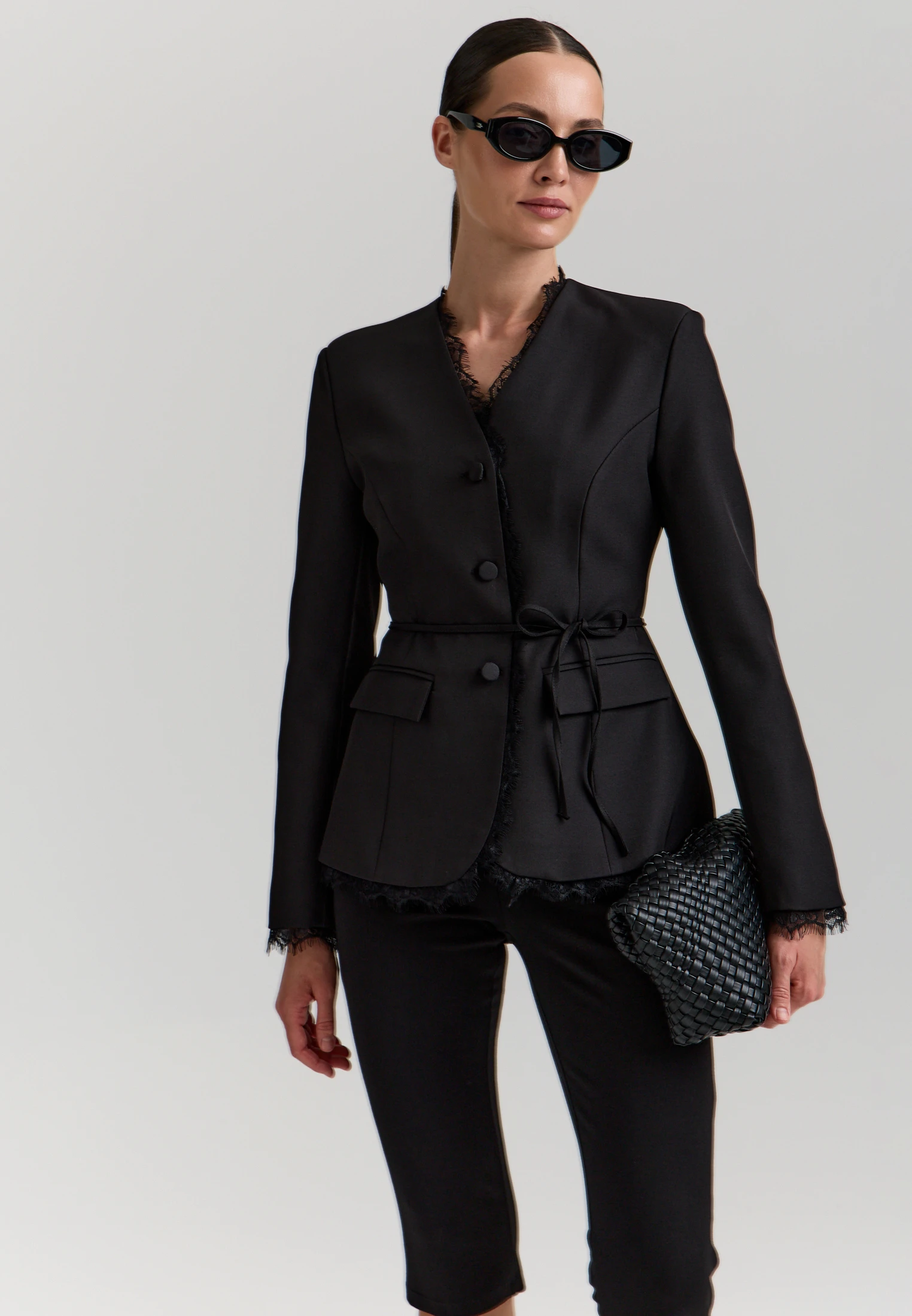 Lace-Trimmed Jacket — Чёрный