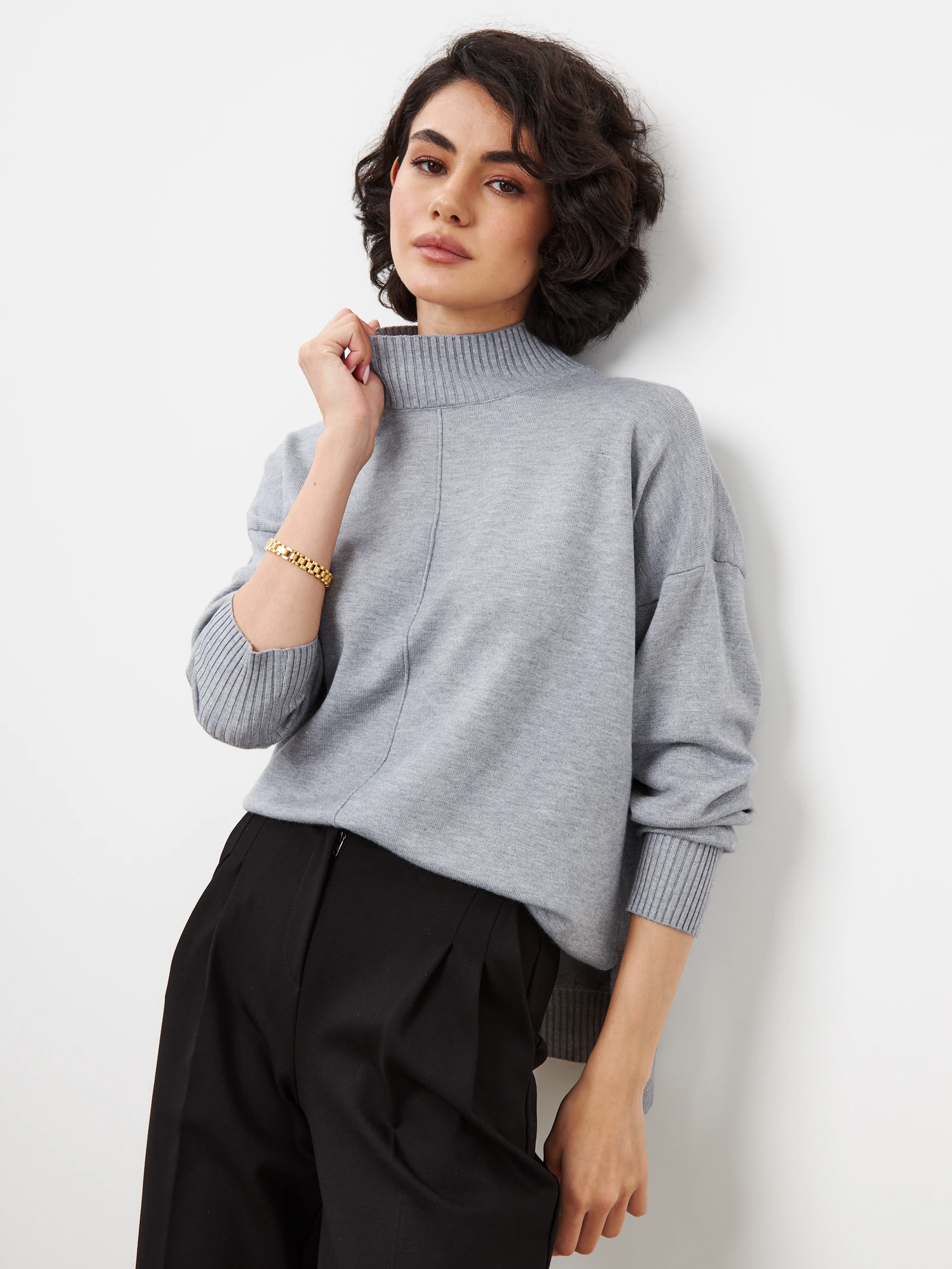 Mock-Neck Sweater — Светло-серый