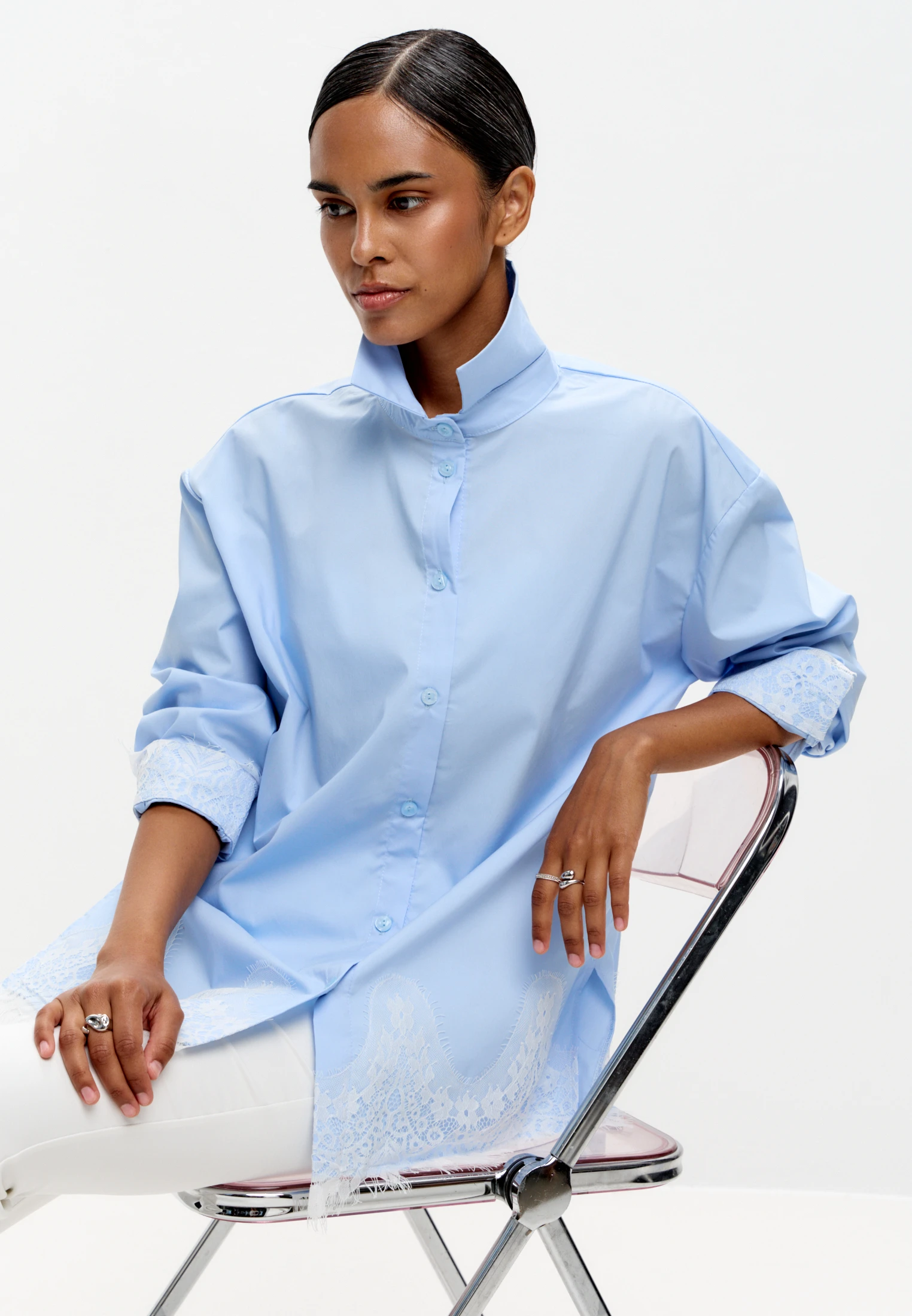 Oversized Lace-Hem Shirt — Голубой