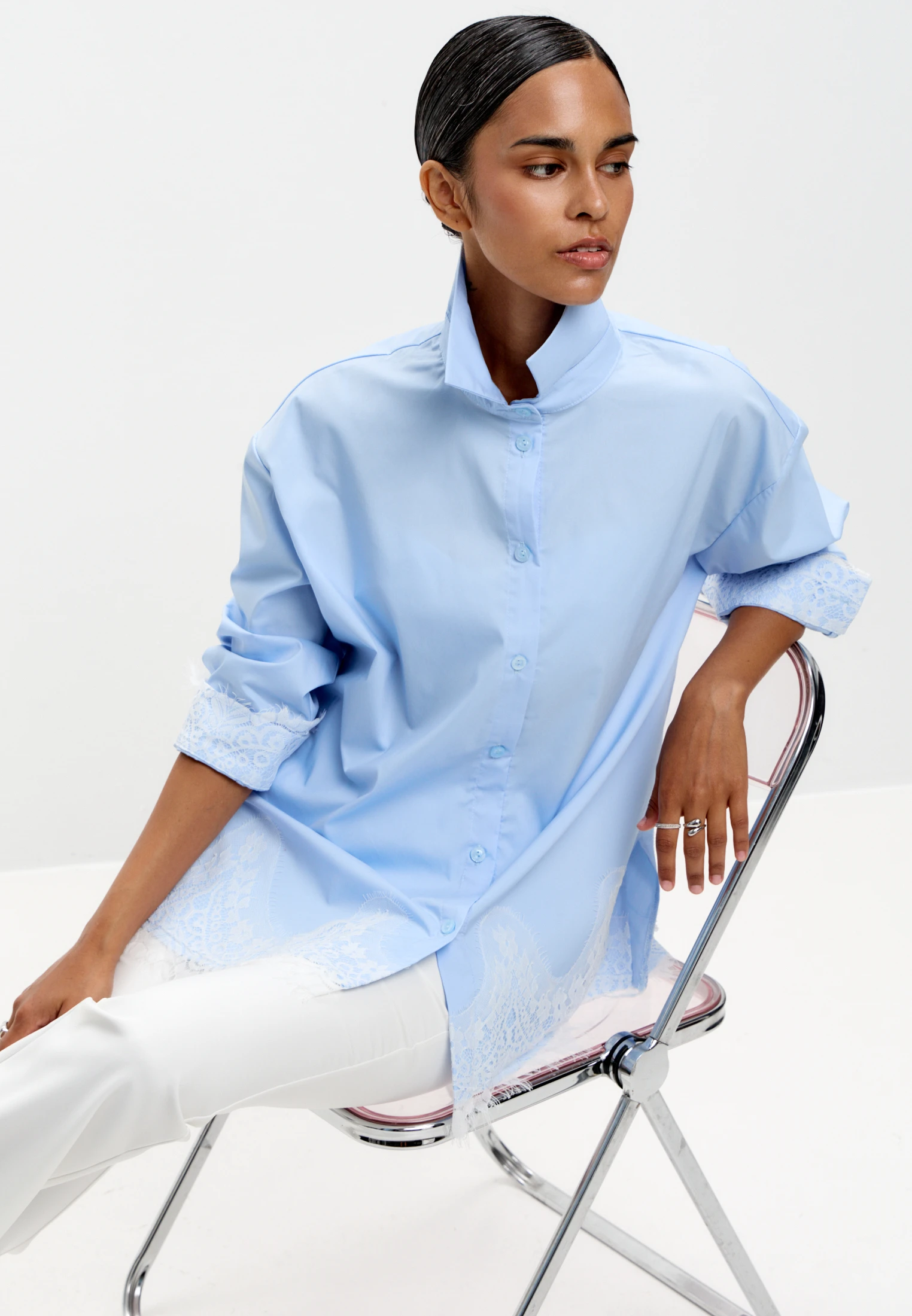 Oversized Lace-Hem Shirt — Голубой