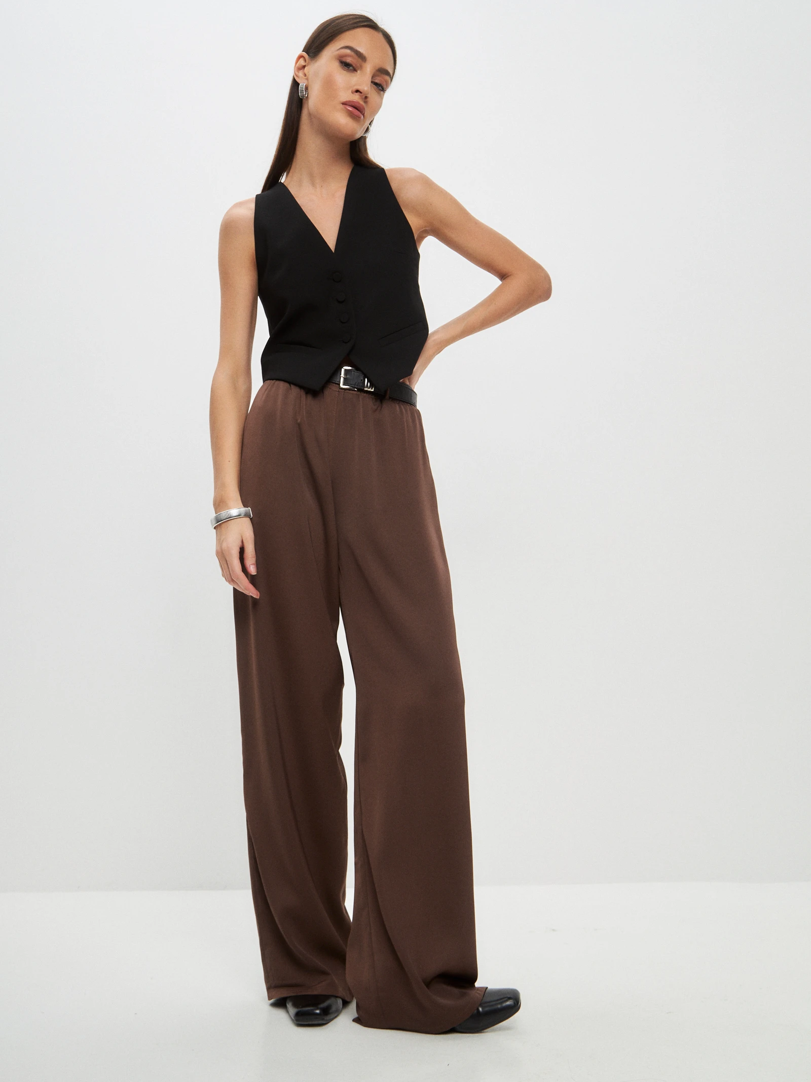 Wide-Leg Trousers — Тёмный шоколад